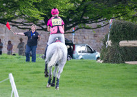 Emma Hyslop and Waldo being stopped on Course