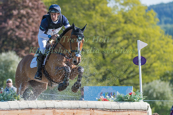 WILLS OAKDEN (GBR) AND COOLEY RAMIRO