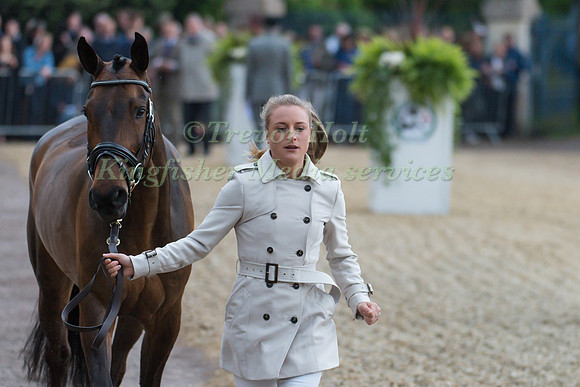 Camilla Speirs of Ireland and Portersize Just A Jiff