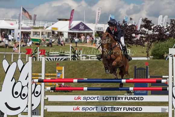LAURA COLLETT (GBR) AND GRAND MANOEUVRE-3