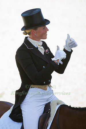 Lucy Jackson riding Willy Do