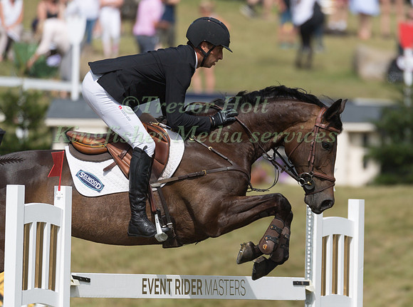 TIM  PRICE (NZL) AND CEKATINKA-7