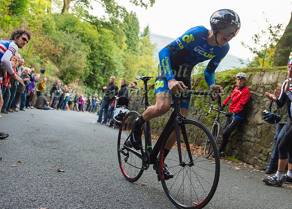 Adam Hartley of PH-MAS Cycling
