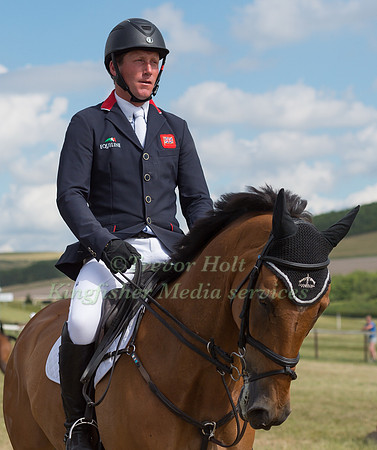 OLIVER TOWNEND (GBR) AND COOLEY MASTER CLASS-4