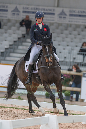 IZZY TAYLOR (GBR) AND BE TOUCHABLE