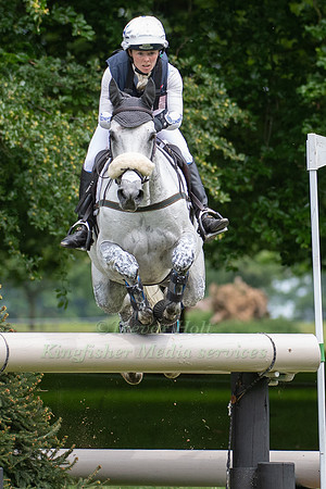 SAMANTHA HOBBS (GBR) AND TRESOKE