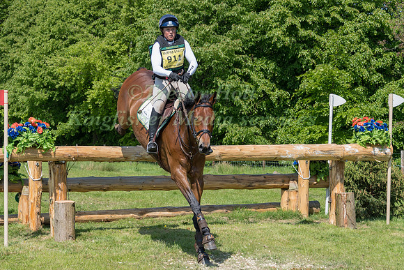 PIPPA FUNNELL AND MAYBACH