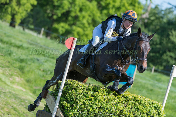 KAT RAYBOULD AND DIAMOND DANCING HETTIE