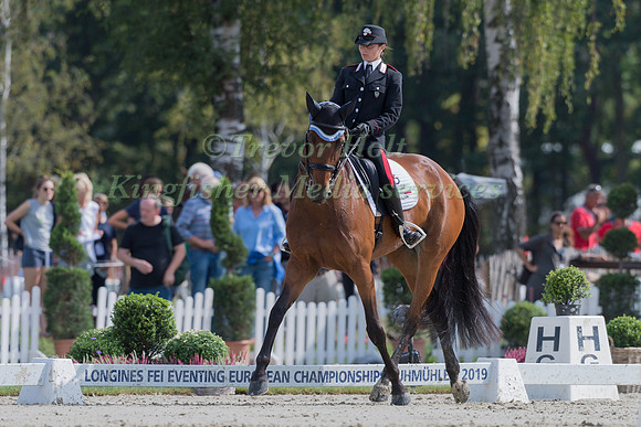 Arianna Schivo (ITA) and Quefira de l'Ormeau
