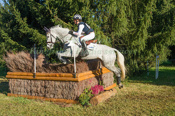 Caroline Powell (NZL) riding Chance Encounter