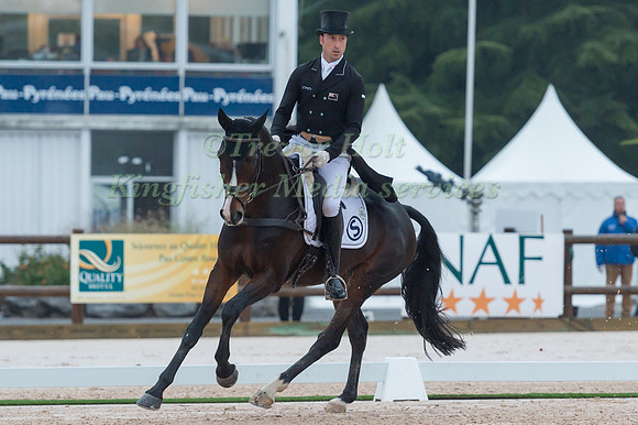 Tim Price (NZL) riding Xavier Faer