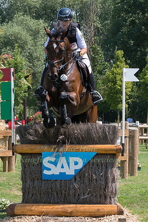 JULIA KRAJEWSKI (GER) AND CHIPMUNK FRH