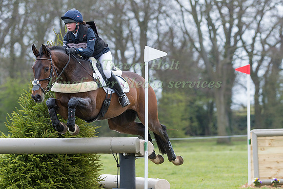LIZZIE BAUGH (GBR) AND QUARRY MAN