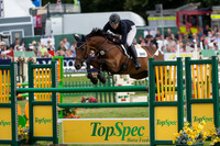 ABIGAIL K WALTERS (GBR) RIDING PERFICK MISS AMBER