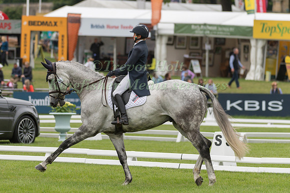 LOUISE HARWOOD (GBR) AND BALLADEER MILLER MAN