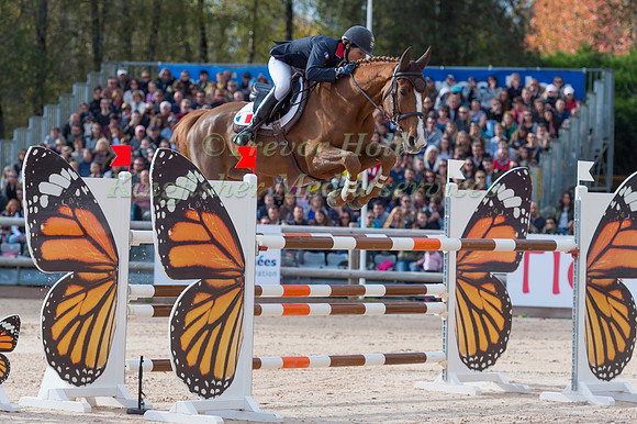 Pascale BOUTET (FRA) AND POL DES VENTS
