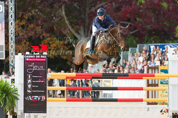 Alice Naber-Lozeman of the Netherlands riding Harry Belafonte