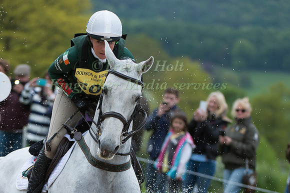 Aoife  Clark (IRL) riding  ARCO BB