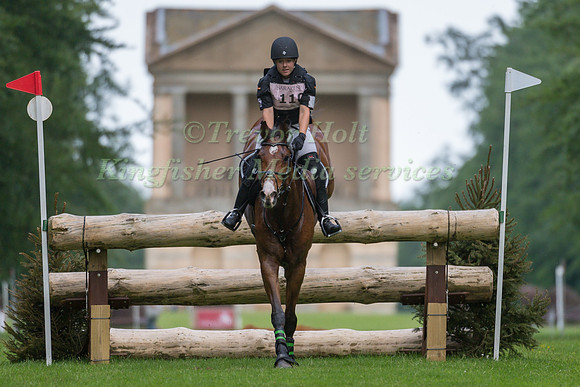 LAUREN YALLOP (GBR) AND INPETTO VAN DE KOUTERHOEVE