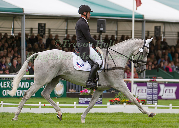 Paul Tapner (AUS) and  Kilronan