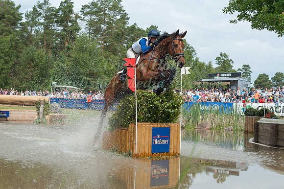 EMMA MCNAB (AUS) AND FERNHILL TABASCO