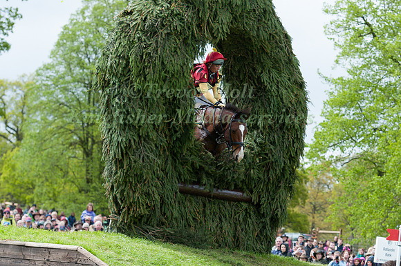 Sarah Stretton and Skip On