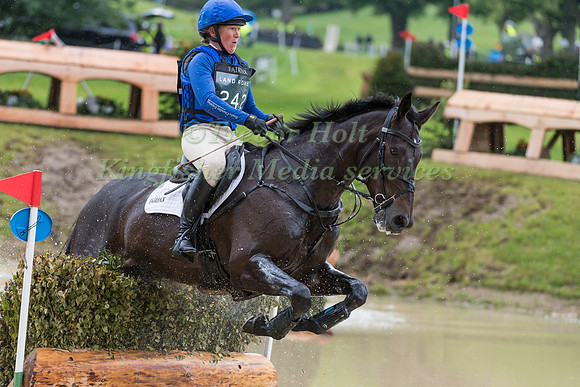 EMILIE CHANDLER (GBR) AND GORTFADDA DIAMOND TAKING PART IN  CROSS COUNTRY PHASE OF THE LAND ROVER CCI-S4* COMPETITION AT THE 2019  EQUI-TREK BRAMHAM INTERNATIONAL HORSE TRIALS.