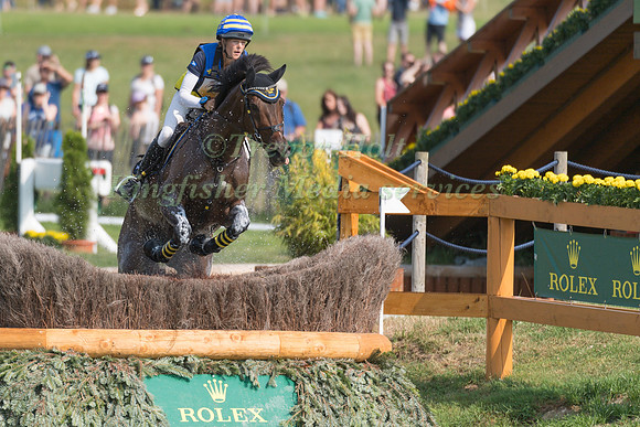ANNA FRESKGARD (SWE) AND BOX QUTIE