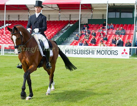 Niklas Bschorer (GER) riding Tom Tom Go 3