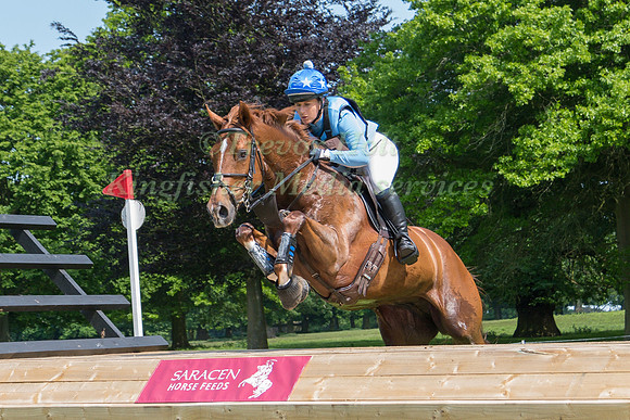 ALICE DUNSDON (GBR) AND COOL INVESTMENT