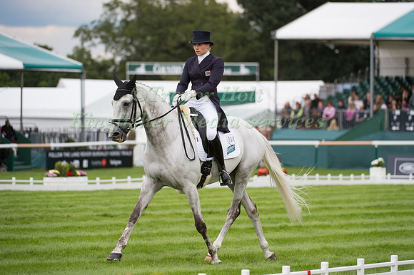 Gina Ruck (GBR) and  Rehy Too