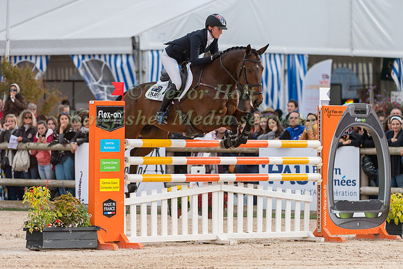 Emma MCNAB (AUS) AND FERNHILL TABASCO