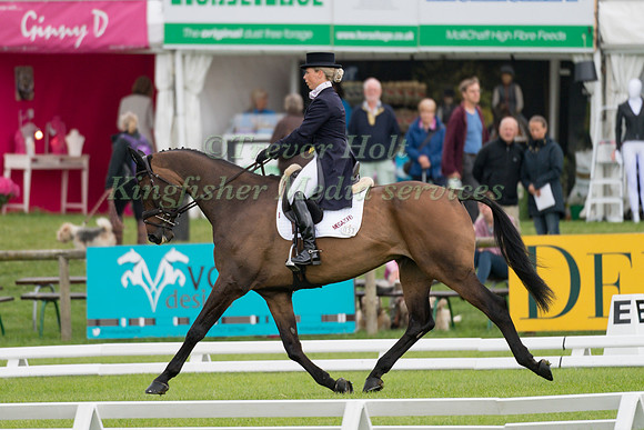 EMMA HYSLOP-WEBB (GBR) AND DUCATTI II