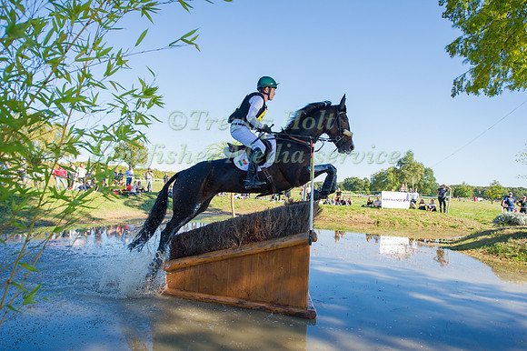 Ciaran Glynn (IRL) riding November Night
