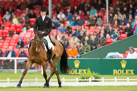 Gary Parsonage (GBR) riding Sligo Luckyvalier