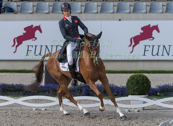 SARAH BULLIMORE AND COROUET