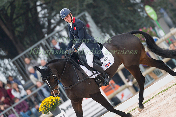 IZZY TAYLOR (GBR) AND BE TOUCHABLE