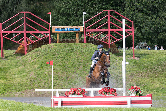TOM MCEWEN (GBR) AND FIGARO VAN HET BROEKXHOF