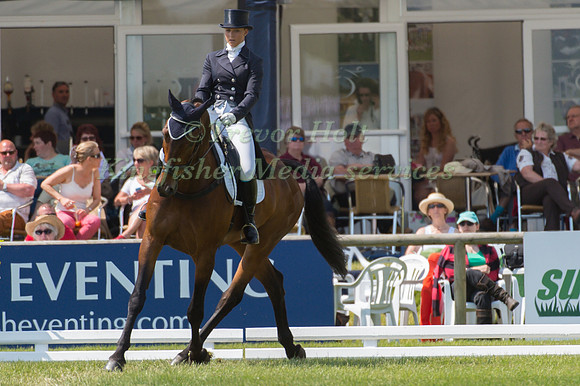 Dani Evans (GBR) riding Raphael II