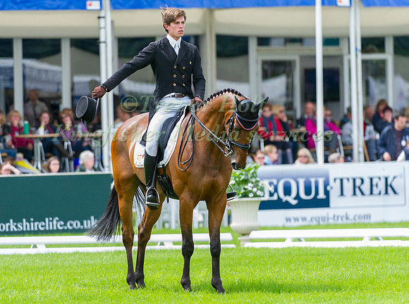 Maxime Livio and Opium De Verrieres