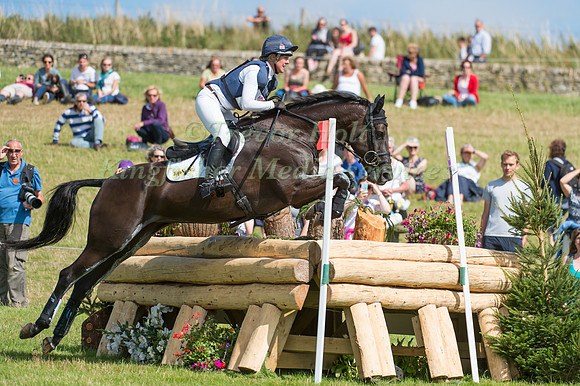 NICOLA WILSON (GBR) RIDING BULANA