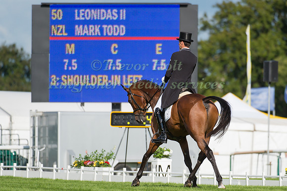 Mark Todd (NZL) and  Leonidas II