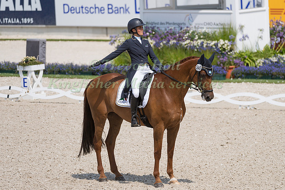 LOUISE SVENSSON JAHDE (SWE) AND UTAH SUN