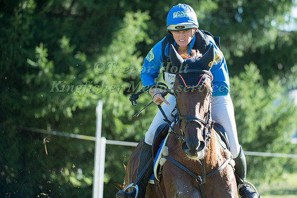 Karin Donkers (BEL) riding Jalapeno