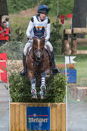 ELISABETH HALLIDAY-SHARP (USA) AND DENIRO Z
