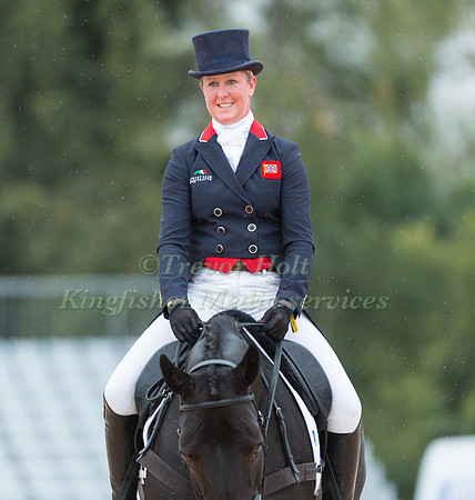 Nicola Wilson (GBR) riding Annie Clover