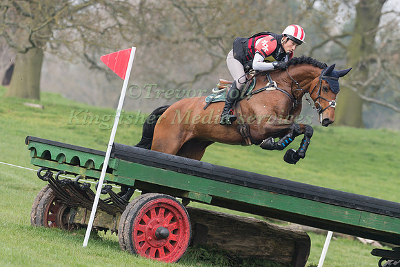 RYUZO KITAJIMA RIDING FEROZA NIEUWMOED