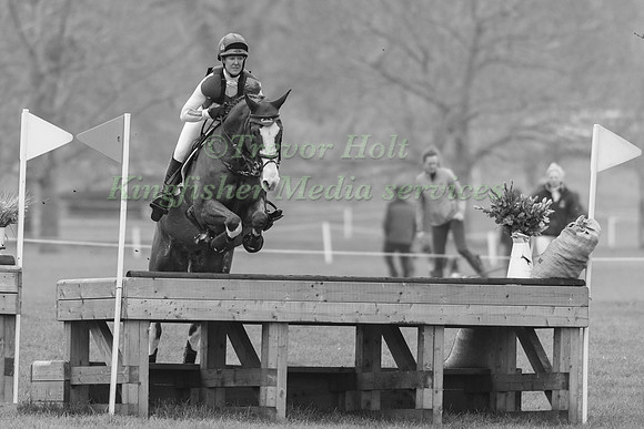NICOLA WILSON RIDING DRUMNACONNELL TOTO WOLFF