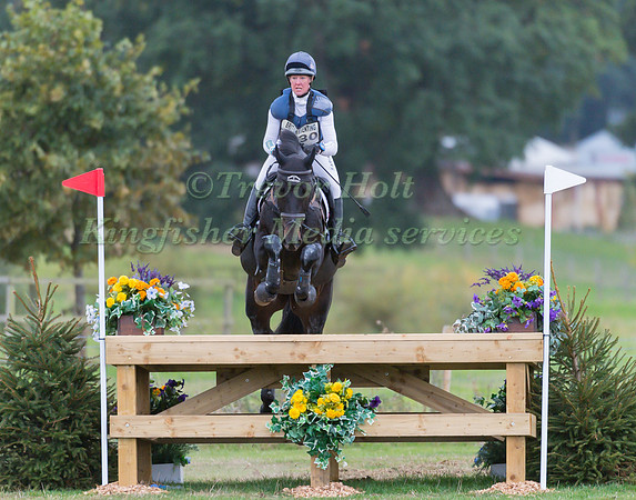 NICOLA WILSON RIDING CHABADU
