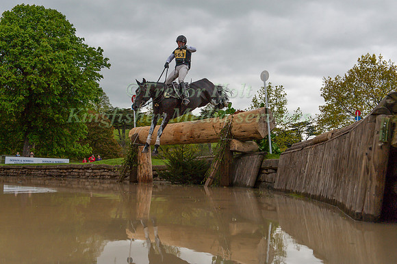 Hazel Towers riding  SIMPLY SMART